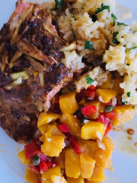 salmonmangosalsa